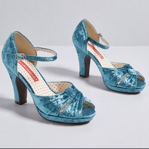 ModCloth blue velvet shoes